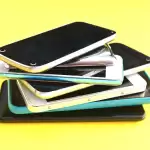 数据透视2025：消费电子“冰与火之歌”，AI与折叠屏逆势引领高端换机潮