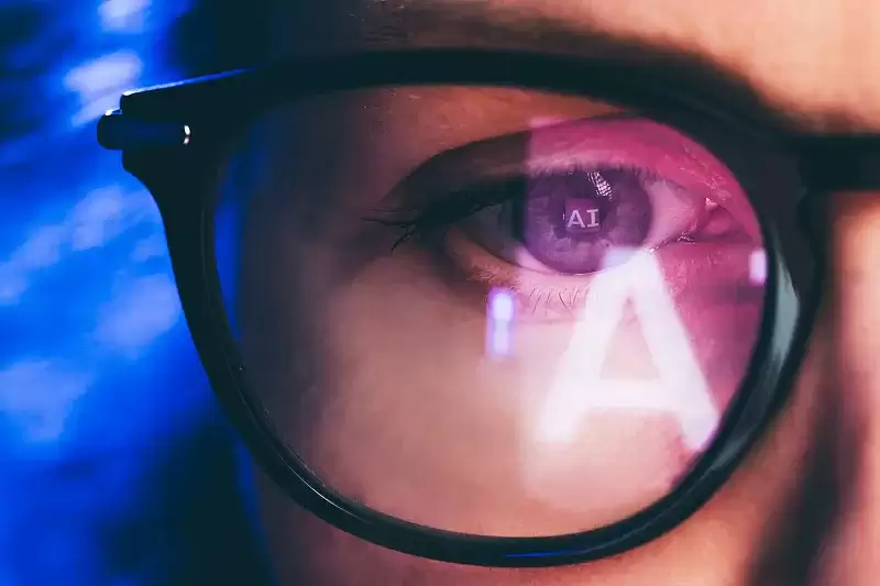 AI“智变”生活：当算力从云端流向指尖，一场万物皆可AI的终端革命正在上演