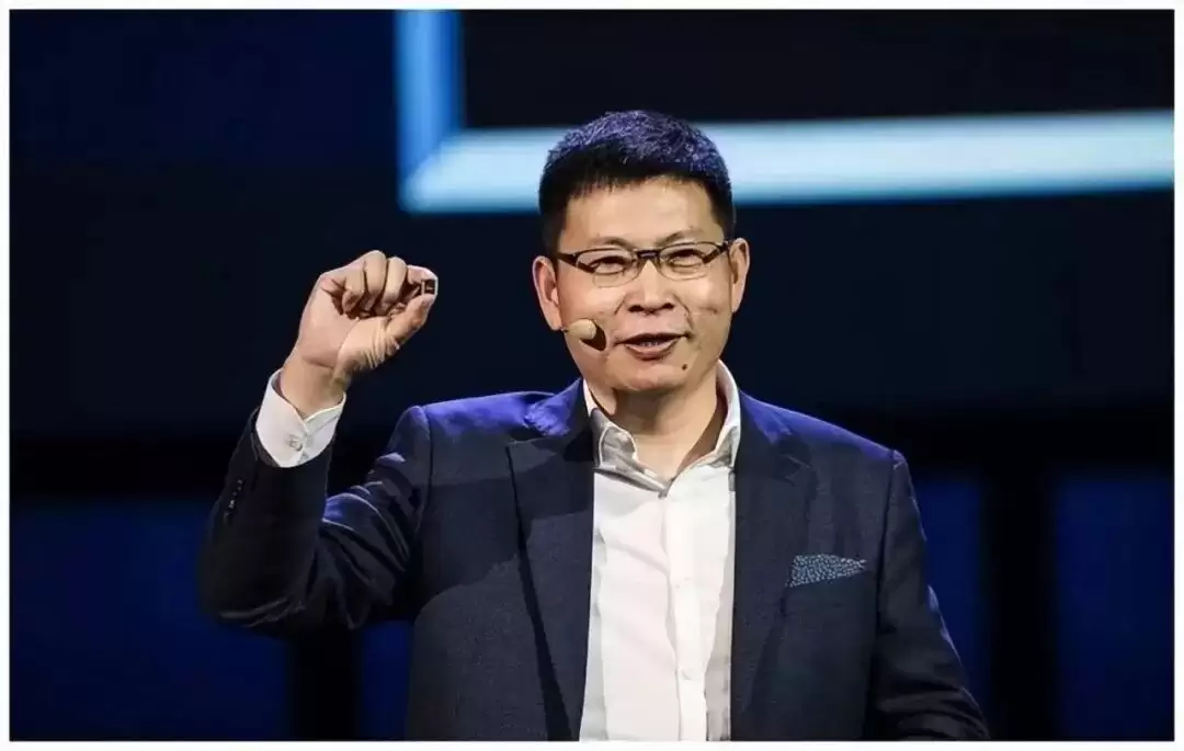 图6–iPhone路线图泄露，未来2年将有7款新品/小米、荣耀宣布平板涨价/豆包手机助手正恢复销售–希尔产品营运